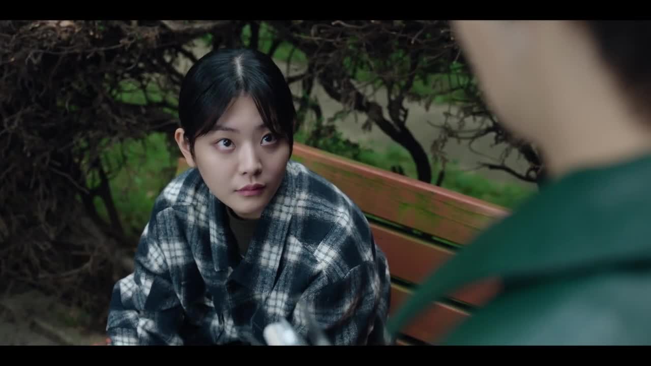 Кадры из сериала Дружеское соперничество 16 серия 1 сезон (2025)
