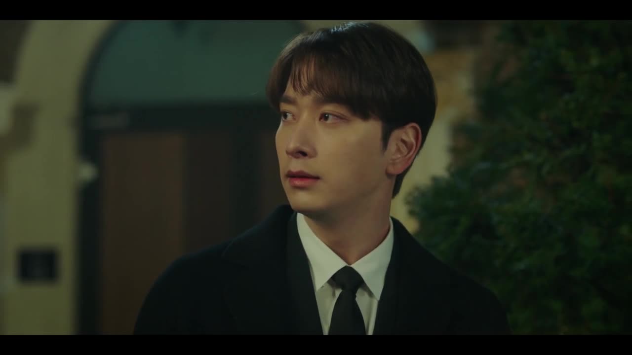 Кадры из сериала Снежное окно: Дом королевы (2021)